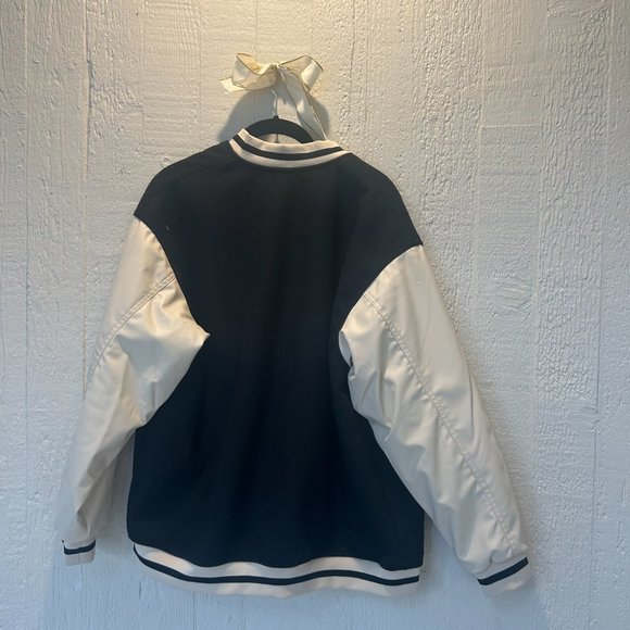 H&M Jacket - Picture 2 of 2